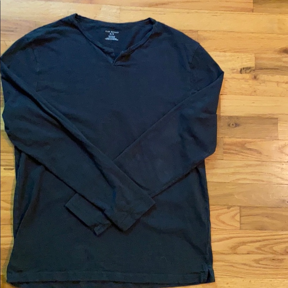 Club Monaco Long Sleeve T-Shirt